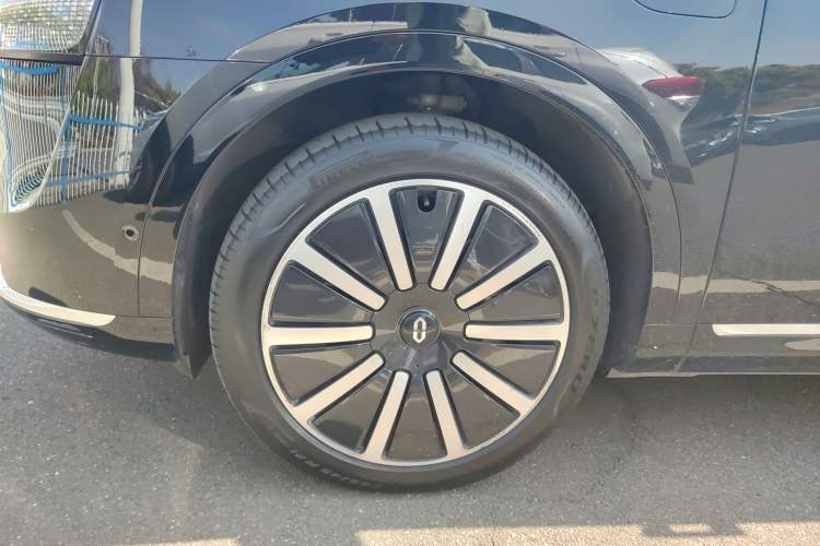 Used Hima AITO M9 2024 Range-Extended Max Edition 52 kWh 5-Seater Version
