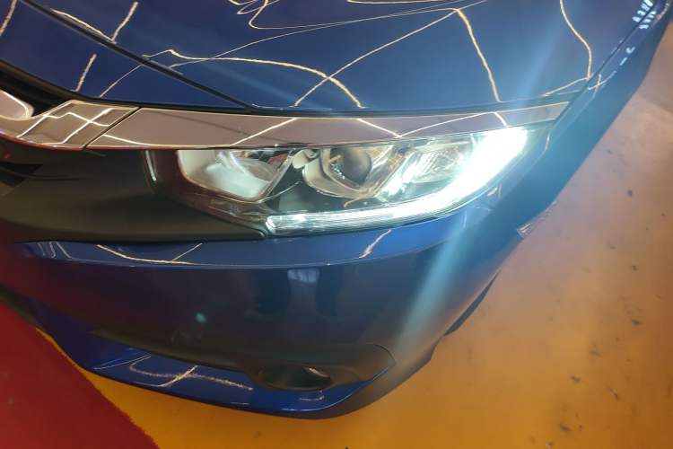 Used Honda Civic 2016 220TURBO CVT Luxury Edition Left Front Headlight