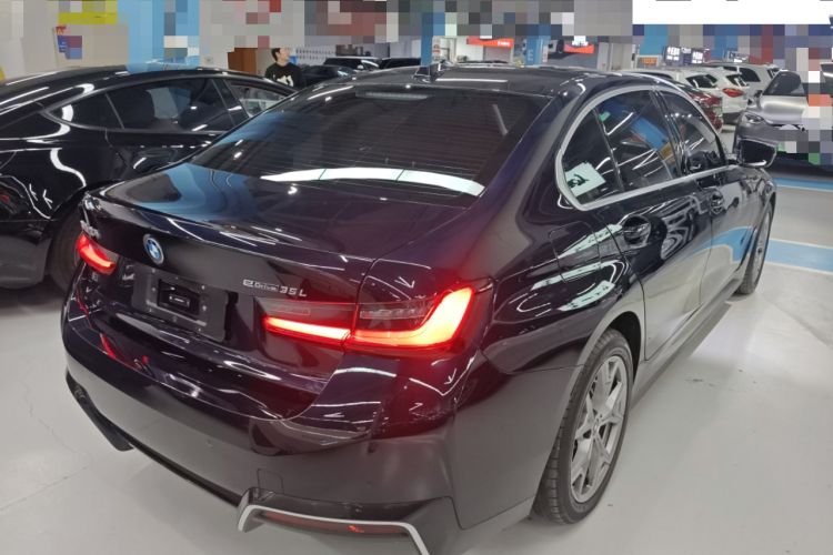 Used BMW i3 2024 eDrive 35 L
