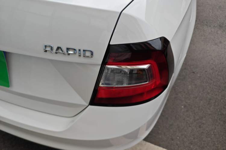 Used Skoda Rapid 2018 1.6L Manual Standard Edition Right Rear Taillight