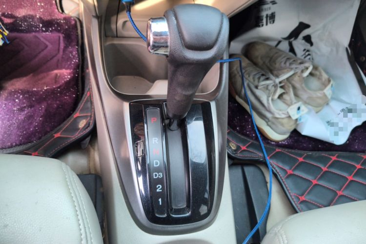 Used Honda City Classic 2012 1.5L Automatic Elite Edition Gear Lever
