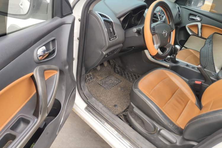 Used Haima S5 2016 1.6L Manual Smart Luxury Tech Edition Driver Seat