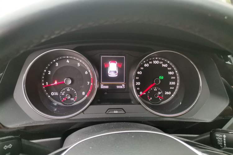 Used Volkswagen Tiguan L 2017 330TSI Automatic Two-Wheel Drive Comfort Edition Instrument Cluster