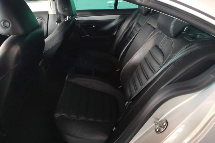 Used Volkswagen CC 2009 3.6 FSI Top-Trim Version
