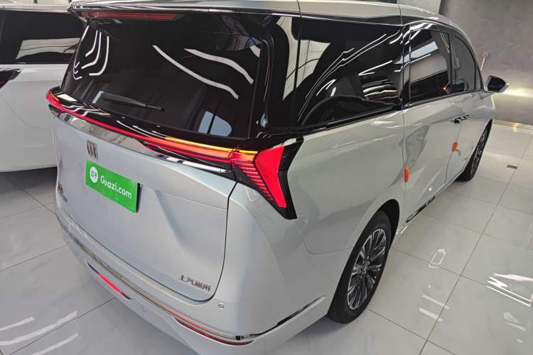 Used Buick GL8 2025 Lu Zun Smart Enjoyment Edition
