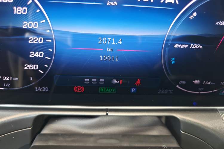 Used Mercedes-Benz C-Class New Energy 2025 C 350 eL Odometer Close Up