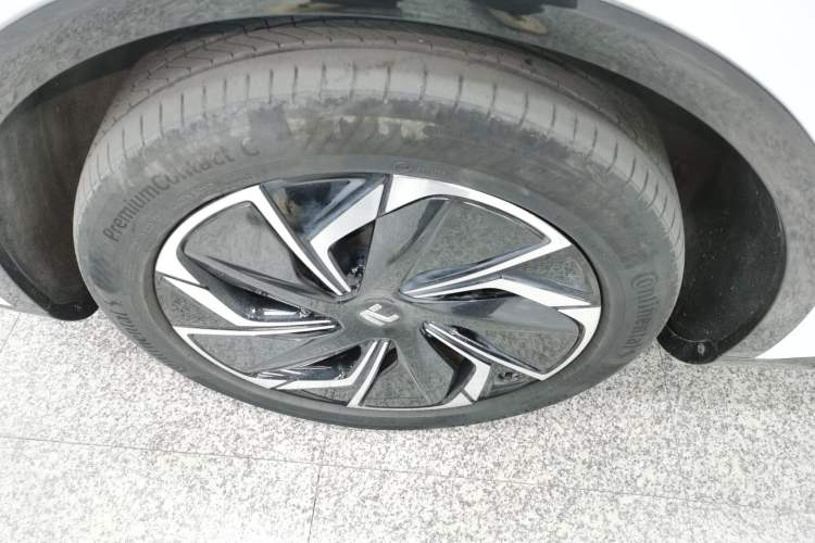 Used Rising R7 2022 Long-Range Advanced Edition