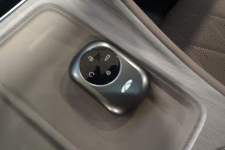 Used Chery Fengyun T8 2025 1.5T 130km Deluxe Version 5 Seats