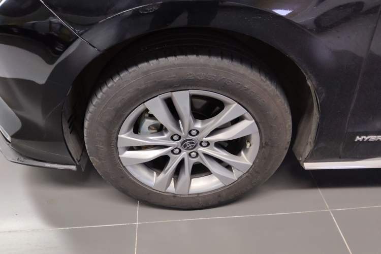 Used Toyota Sienna 2023 2.5L Hybrid Comfort Edition