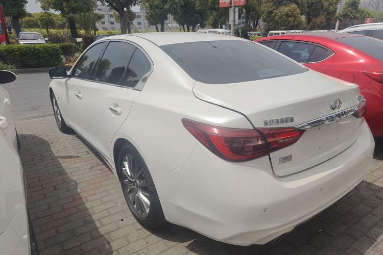 Used Infiniti Q50L 2018 2.0T Enjoyment Edition China V standard