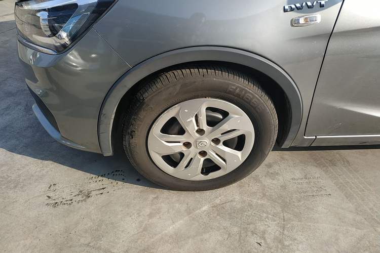 Used Baojun 310W 2017 1.5L Manual Comfort Version China VI Emission Standard
