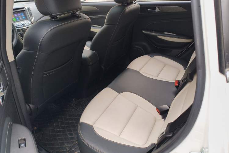 Used Changan CS35 2017 1.6L Automatic Luxury Model