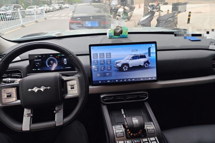 Used Formula Leopard Titanium 3 2025 501KM All-Wheel Drive Intelligent Driving Ultra Version
