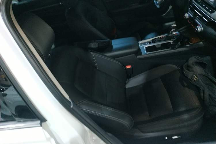 Used Nissan Teana 2022 2.0L XL-TLS Enjoyment Edition Right Front Seat