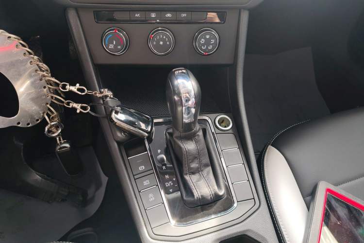 Used Volkswagen Bora 2023 200TSI DSG Comfort Edition
