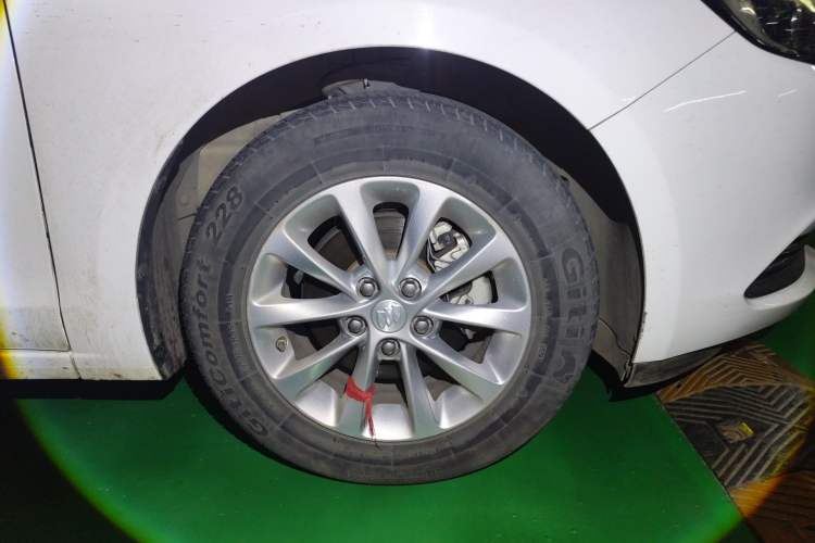 Used Buick GT 2018 15T Dual-Clutch Advanced Model China V Standard
