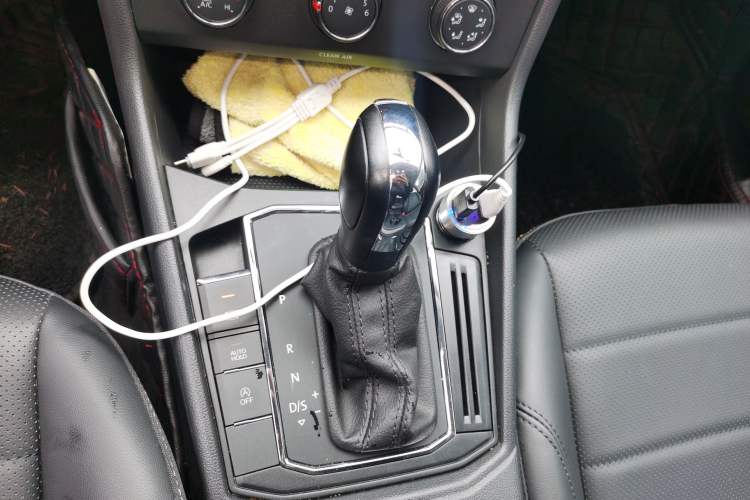 Used Volkswagen Lavida 2019 1.5L Automatic Comfort Edition China VI Standard