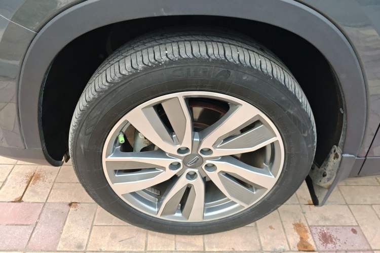 Used Geely Auto Haoyue 2022 1.8TD Automatic Prestige 7-Seater
