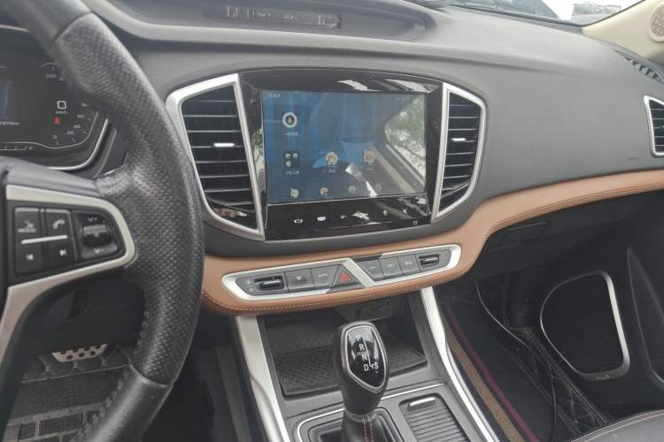 Used Geely Auto Vision X6 2018 1.4T CVT 4G Connected Luxury Version Audio And AC Panel