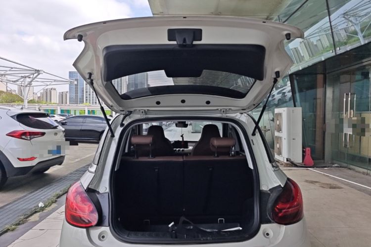 Used Wuling Bingo 2023 333 km Lingxi Connected Version
