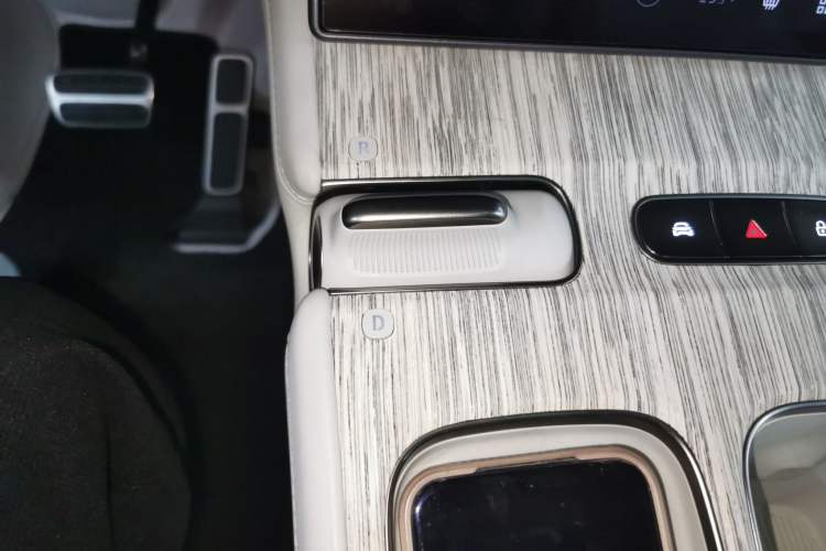 Used Nio ES7 2024 100kWh Gear Lever