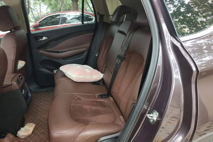 Used Buick Envision 2017 20T Two-Wheel Drive Luxury Model
