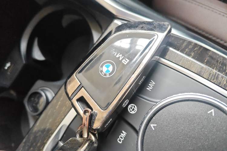 Used BMW 3 Series 2021 325Li M Sport Package Vehicle Key