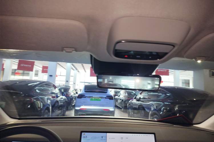 Used XPeng G6 2025 625 Long-Range Max Flagship Edition Headliner