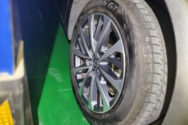 Used Lexus ES 2023 200 Excellence Edition