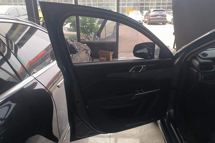 Used Lynk & Co 02 2019 1.5T DCT Two-Wheel Drive Pro Edition China VI Standard