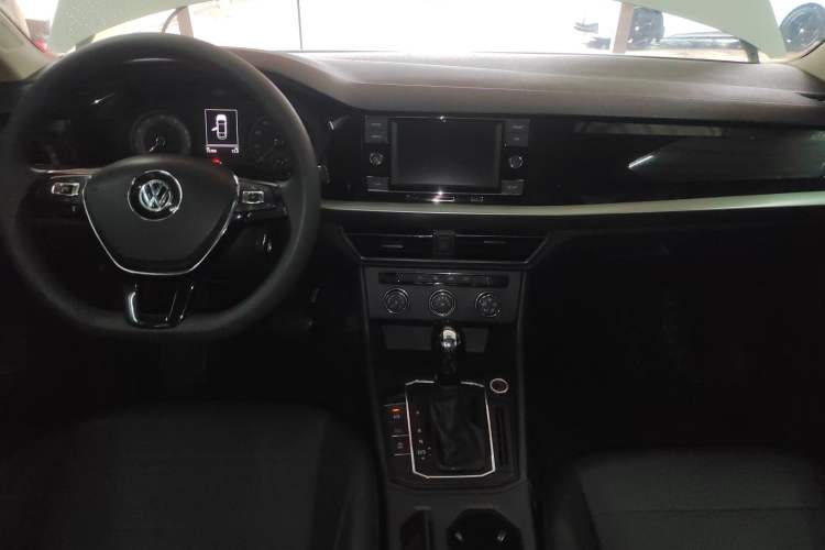 Used Volkswagen Lavida 2019 1.5L Automatic Comfort Edition China VI Standard
