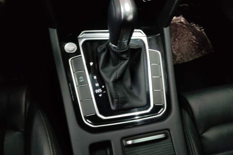 Used Volkswagen Magotan 2019 330TSI DSG Luxury Model China V Standard