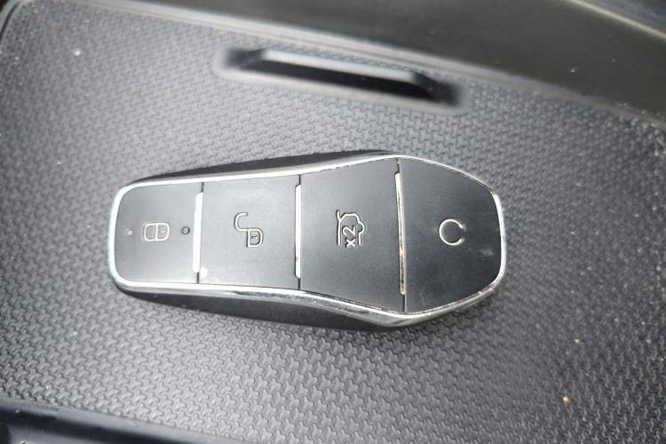 Used BYD Qin PLUS 2025 DM-i Smart Drive 55KM Leading Model
