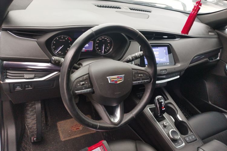 Used Cadillac XT4 2021 28T Two-Wheel Drive Tech Edition
