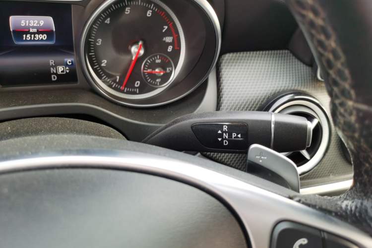 Used Mercedes-Benz GLA 2019 GLA 200 Dynamic Edition Gear Lever