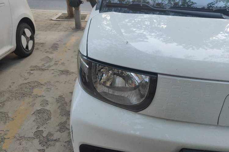 Used Chery QQ Ice Cream 2022 120km Milkshake Phosphate Lithium-Iron
