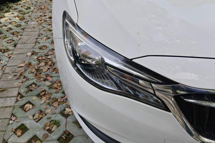 Used Buick GT 2018 15T Dual-Clutch Elite Model China V Standard
