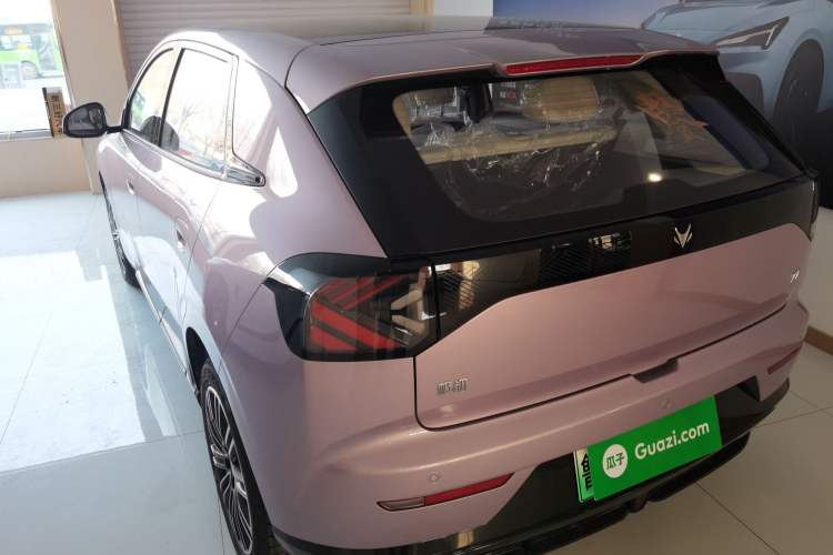 Used ARCFOX T1 2025 Model 425 PLUS