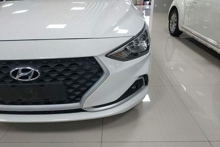 Used Hyundai Celesta 2018 1.6L Automatic GL Enjoyment Edition China VI compliant