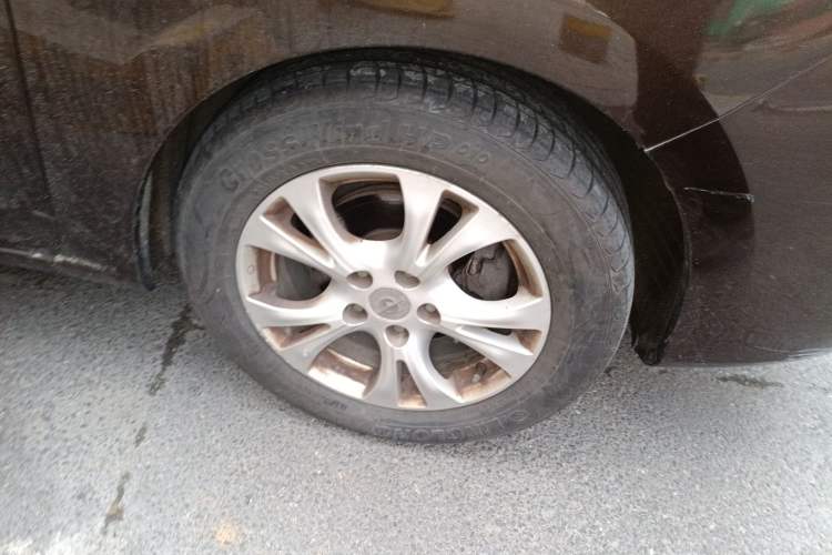 Used Haima V70 2016 1.5T Automatic "Comfort & Enjoyment" 6-Seater
