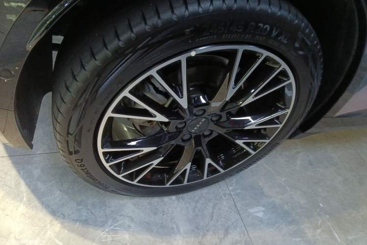 Used Zeekr X 2025 Four-Seater Rear-Drive Cube Version Right Rear Wheel Hub