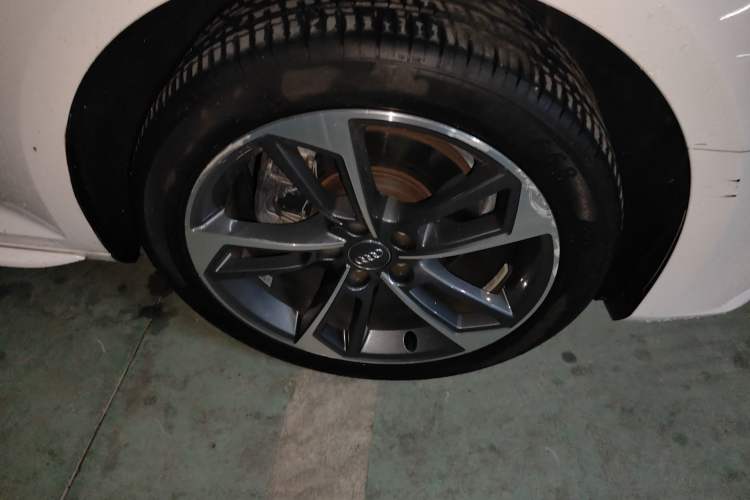 Used Audi A4L 2019 40 TFSI Ambition China VI