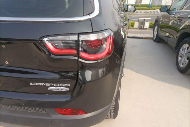 Used Jeep Compass 2017 200T Automatic Family Edition