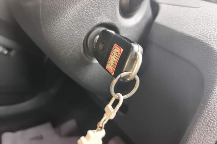 Used Skoda Rapid 2018 1.6L Automatic Comfort Edition Vehicle Key