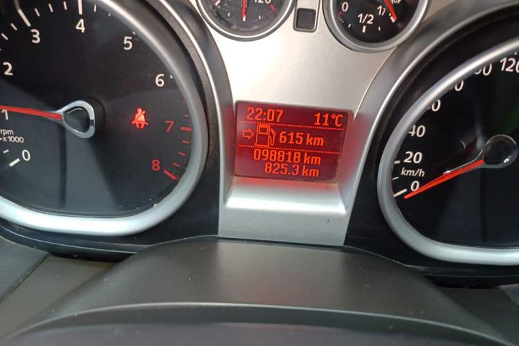 Used Ford Focus 2013 Sedan Classic 1.8L Manual Base Model
