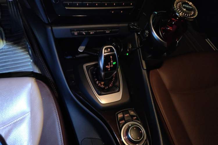 Used BMW X1 2015 sDrive18i Leading Edition
