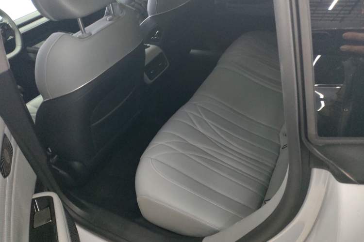 Used Geely Galaxy E8 2025 700 km Long-Range Intelligent Driving Version