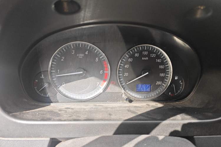 Used BAIC Weiwang M20 2014 1.5L Basic Version DAM15DL
