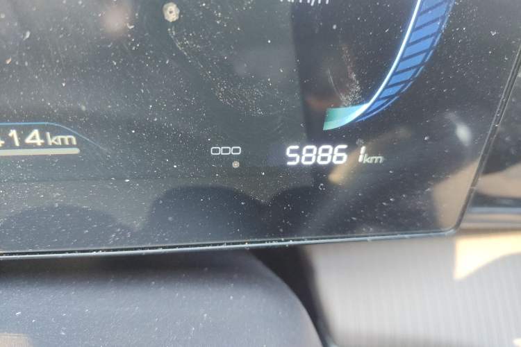 Used BYD Song Pro New Energy 2024 HONOR Edition DM-i 71KM Navigation Model