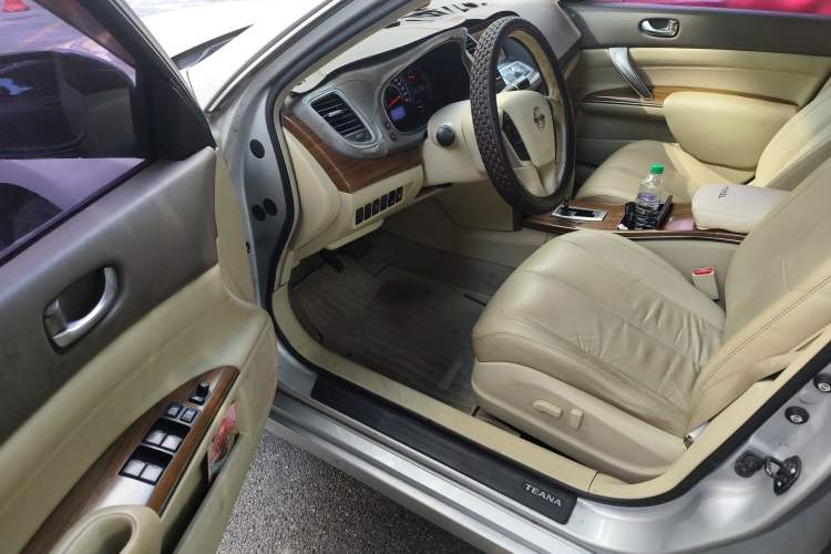 Used Nissan Teana 2011 2.5L XL Advanced Edition
